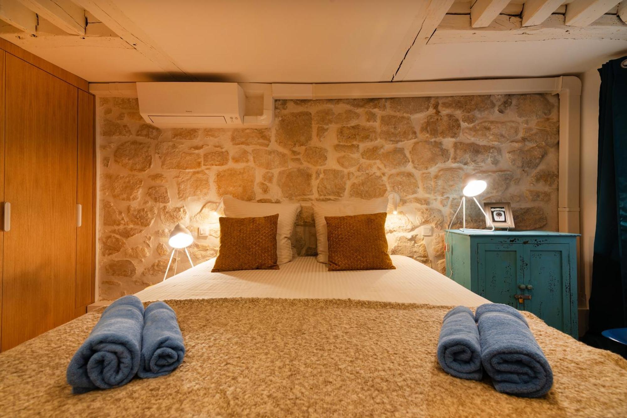 Apartment Champs Elysee Near President's Palace With And Ac Paris