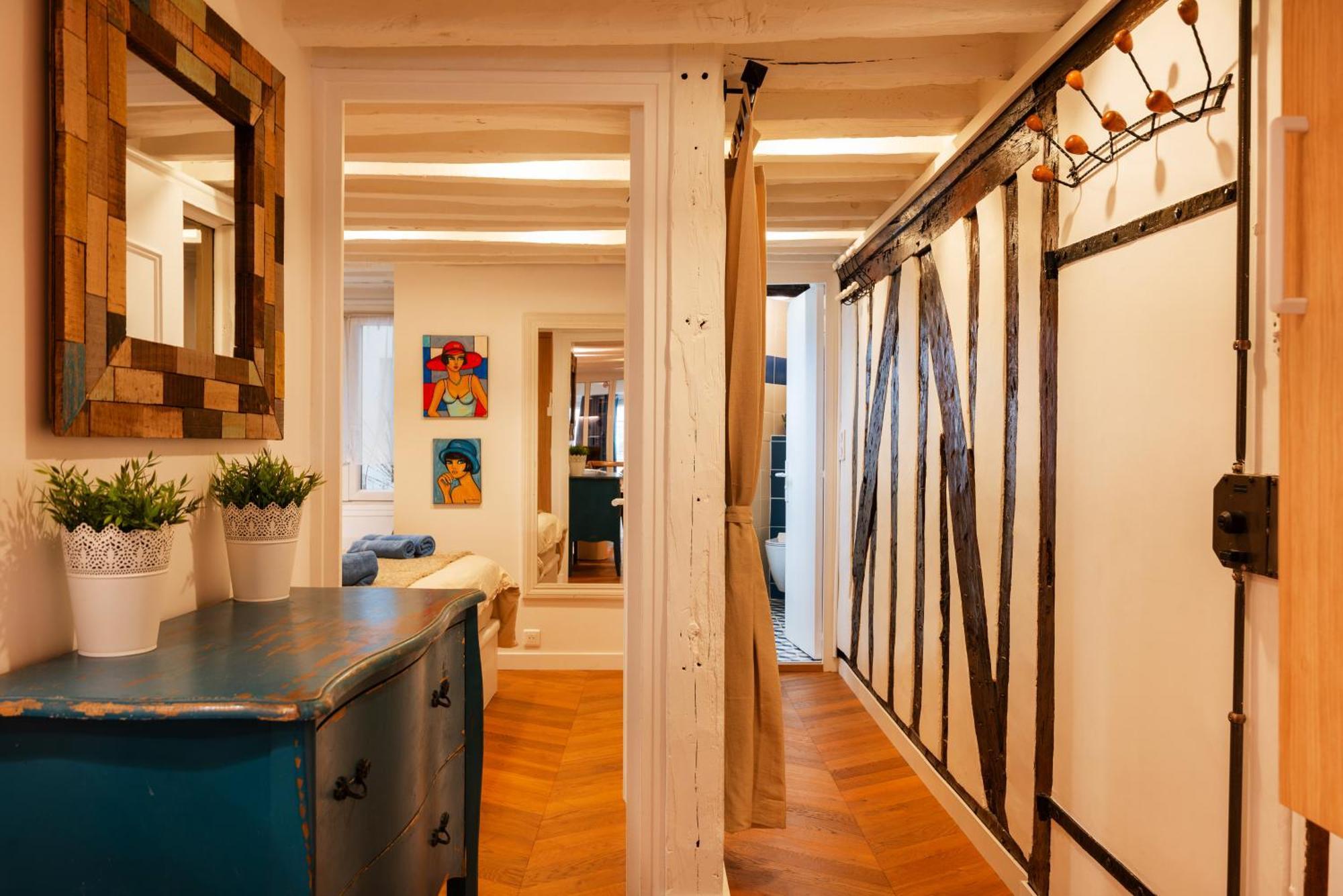 Appartement Champs Elysee Near President's Palace With And Ac